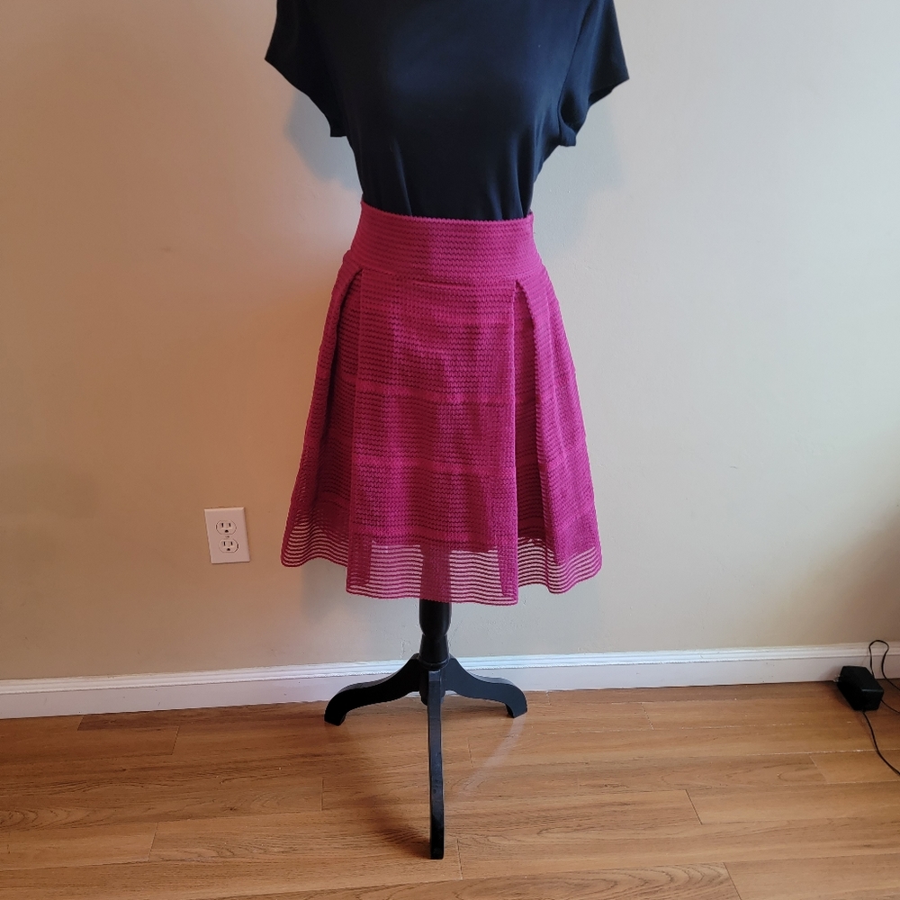 TORRID SIZE 2 SKIRT